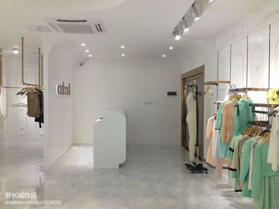 羅勒服裝展廳 時(shí)尚與美學(xué)的完美交匯